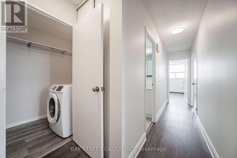 1401 - 4101 SHEPPARD AVENUE E, Toronto (Agincourt South-Malvern West), Ontario, M1S3H3