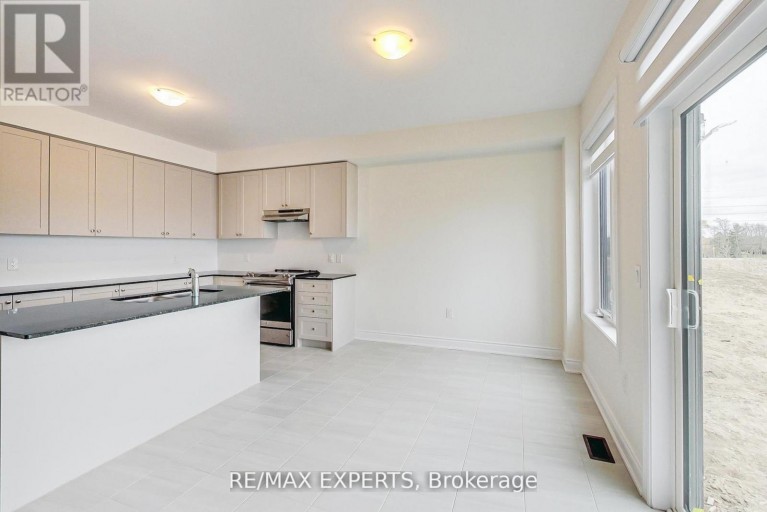 11 UNION BOULEVARD, Wasaga Beach, Ontario, L9Z0M6