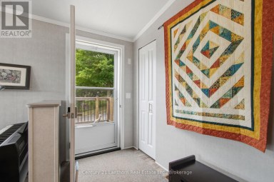 12 - 484 FRANKFORD STIRLING ROAD Quinte West (Sidney Ward) Ontario photo 3