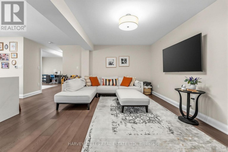 3501 COPERNICUS DRIVE, Mississauga (Fairview), Ontario, L5B3K6