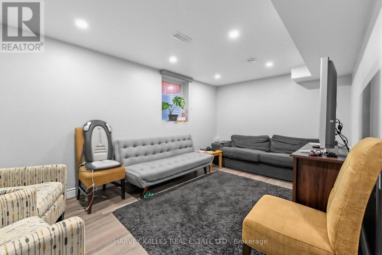 3501 COPERNICUS DRIVE, Mississauga (Fairview), Ontario, L5B3K6