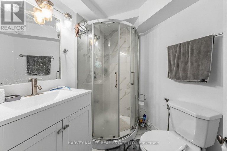 3501 COPERNICUS DRIVE, Mississauga (Fairview), Ontario, L5B3K6