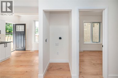 60 WILLIAM Street Hamilton Ontario photo 14