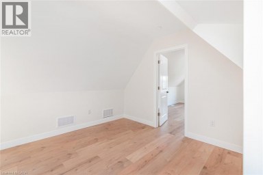 60 WILLIAM Street Hamilton Ontario photo 31