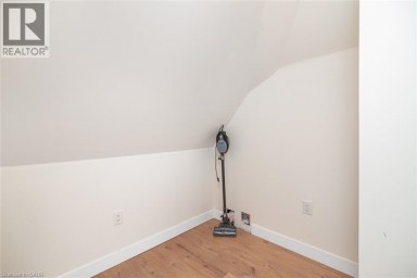60 WILLIAM Street Hamilton Ontario photo 35