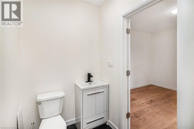 60 WILLIAM Street Hamilton Ontario photo 42