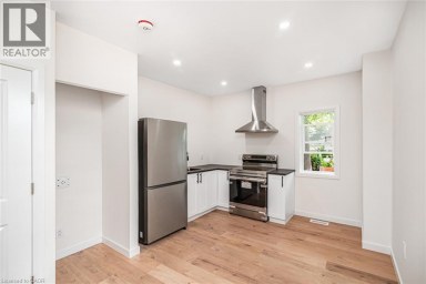 60 WILLIAM Street Hamilton Ontario photo 47