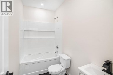 60 WILLIAM Street Hamilton Ontario photo 5