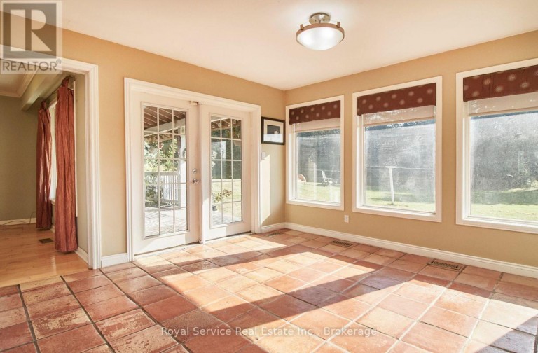 650 LAKE RIDGE ROAD, Ajax (South East), Ontario, L1Z1W9