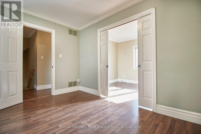 650 LAKE RIDGE ROAD, Ajax (South East), Ontario, L1Z1W9