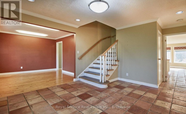 650 LAKE RIDGE ROAD, Ajax (South East), Ontario, L1Z1W9