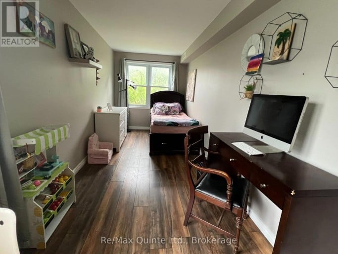 101 ROSELAND DRIVE, Quinte West (Murray Ward), Ontario, K0K1L0