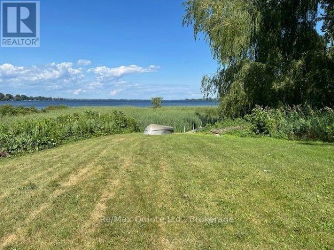 101 ROSELAND DRIVE, Quinte West (Murray Ward), Ontario, K0K1L0