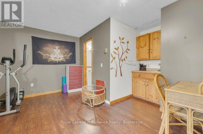 431 MAIN STREET, Deseronto (Deseronto (Town)), Ontario, K0K1X0