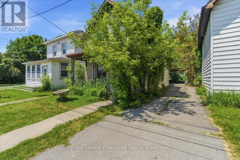 431 MAIN STREET, Deseronto (Deseronto (Town)), Ontario, K0K1X0