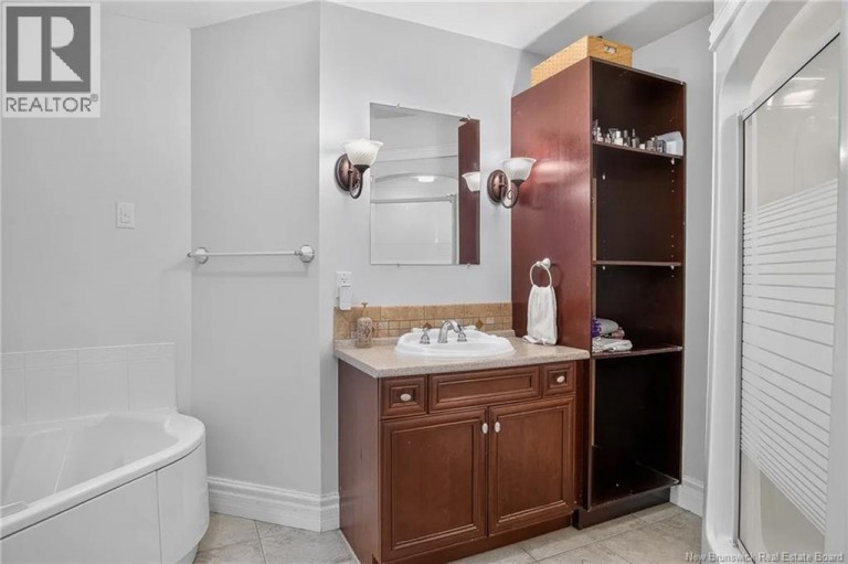 26 Rosemere Drive, Grand Bay-Westfield, New Brunswick, E5K1Y4