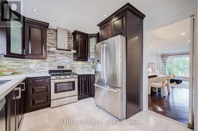 4 TOWNLEY AVENUE, Markham (Milliken Mills East), Ontario, L3S1C9
