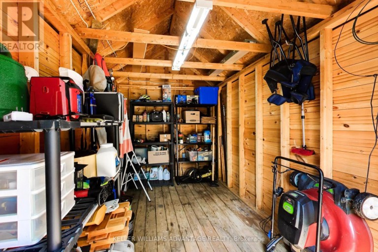 10 CABIN CRESCENT, Wasaga Beach, Ontario, L9Z1X7