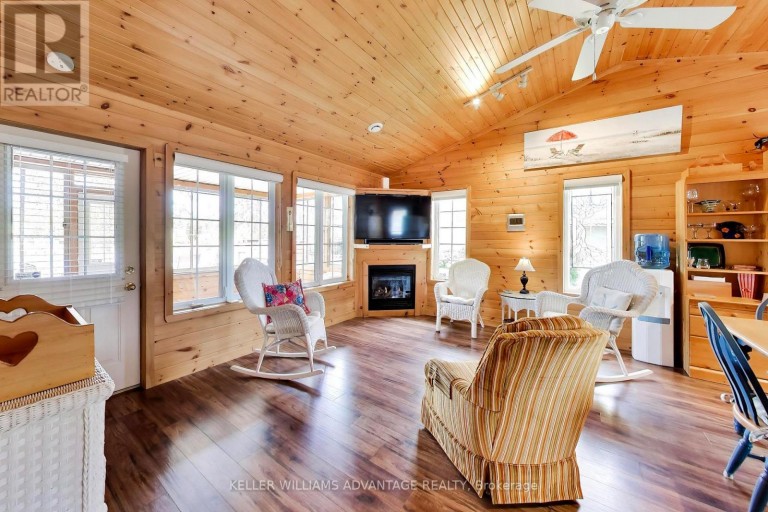 10 CABIN CRESCENT, Wasaga Beach, Ontario, L9Z1X7
