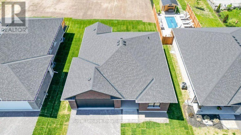 8 DUNMOR STREET, Stirling-Rawdon (Stirling Ward), Ontario, K0K3E0
