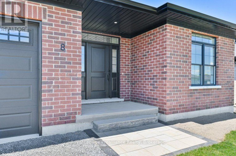 8 DUNMOR STREET, Stirling-Rawdon (Stirling Ward), Ontario, K0K3E0