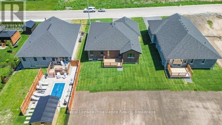 8 DUNMOR STREET, Stirling-Rawdon (Stirling Ward), Ontario, K0K3E0