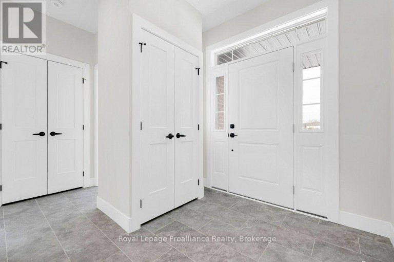 8 DUNMOR STREET, Stirling-Rawdon (Stirling Ward), Ontario, K0K3E0