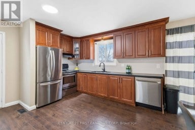 40 CULVER COURT London East (East H) Ontario photo 10