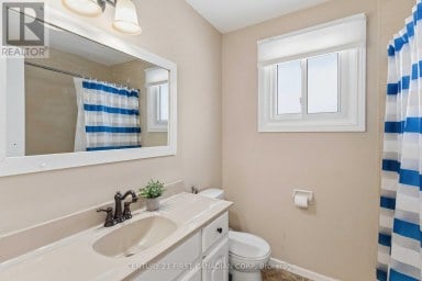 40 CULVER COURT London East (East H) Ontario photo 19