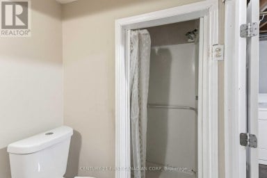 40 CULVER COURT London East (East H) Ontario photo 25