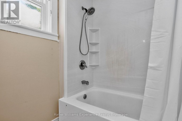 239 OAK STREET, Clearview (Stayner), Ontario, L0M1S0