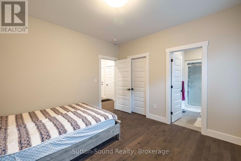 2545 9TH AVENUE E, Owen Sound, Ontario, N4K3H4