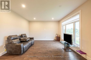 2545 9TH AVENUE E Owen Sound Ontario photo 7