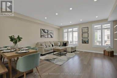 603 - 250 FINCH AVENUE Pickering (Rouge Park) Ontario photo 3