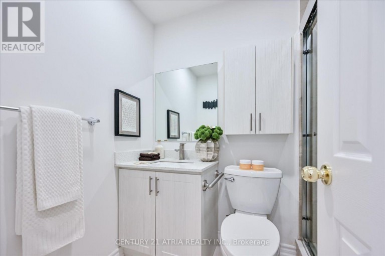 19 ASPENWOOD DRIVE, Toronto (Hillcrest Village), Ontario, M2H3E1