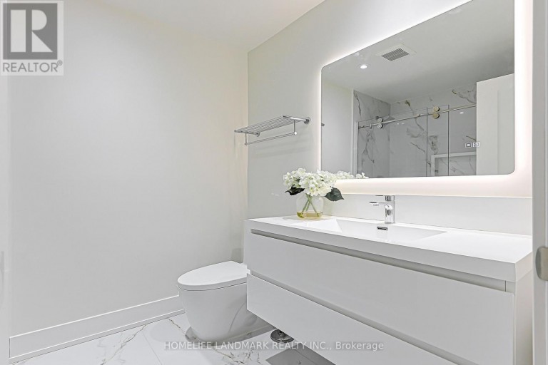 74 NAVAHO DRIVE, Toronto (Pleasant View), Ontario, M2H2X3