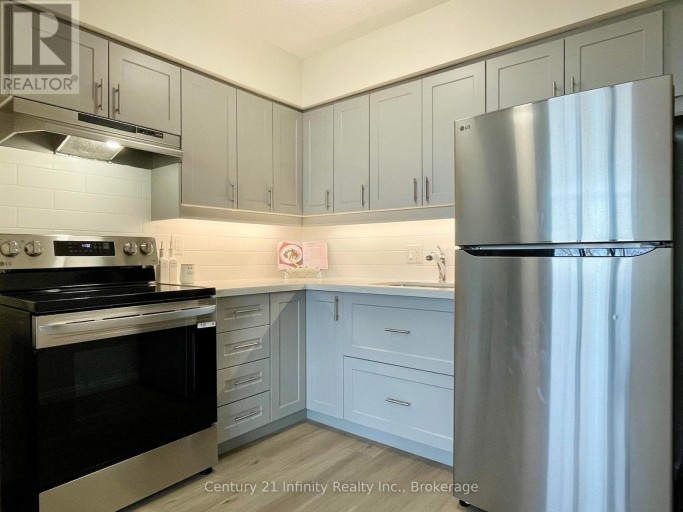 5-606 - 50 OLD KINGSTON ROAD, Toronto (West Hill), Ontario, M1E4Y1