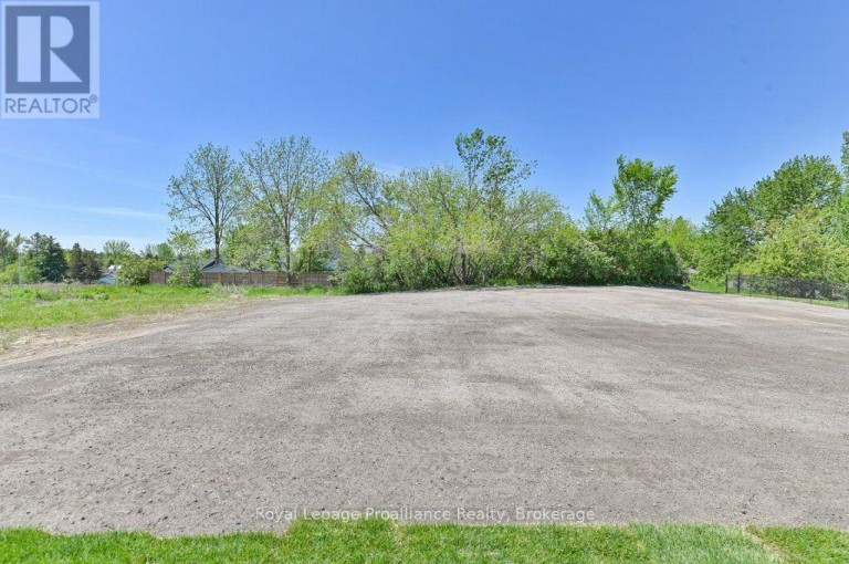 10 DUNMOR STREET, Stirling-Rawdon (Stirling Ward), Ontario, K0K3E0