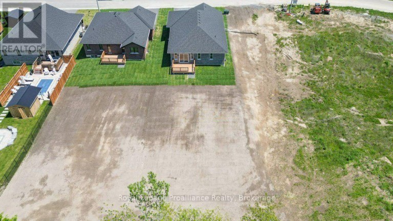 10 DUNMOR STREET, Stirling-Rawdon (Stirling Ward), Ontario, K0K3E0