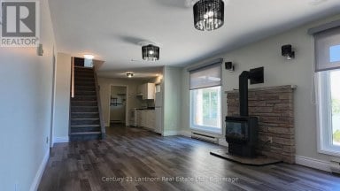 212 MAIN STREET Deseronto (Deseronto (Town)) Ontario photo 25