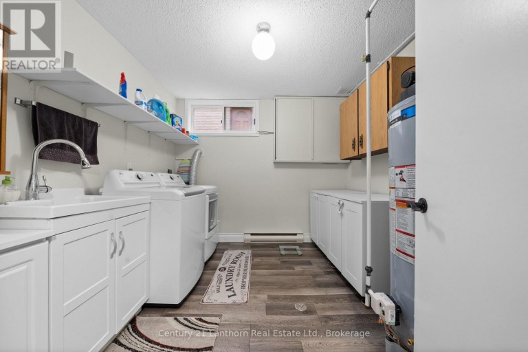 212 MAIN STREET, Deseronto (Deseronto (Town)), Ontario, K0K1X0