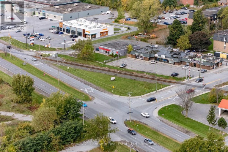 640 DUNDAS STREET E, Belleville (Belleville Ward), Ontario, K8N1G7