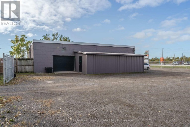 640 DUNDAS STREET E, Belleville (Belleville Ward), Ontario, K8N1G7