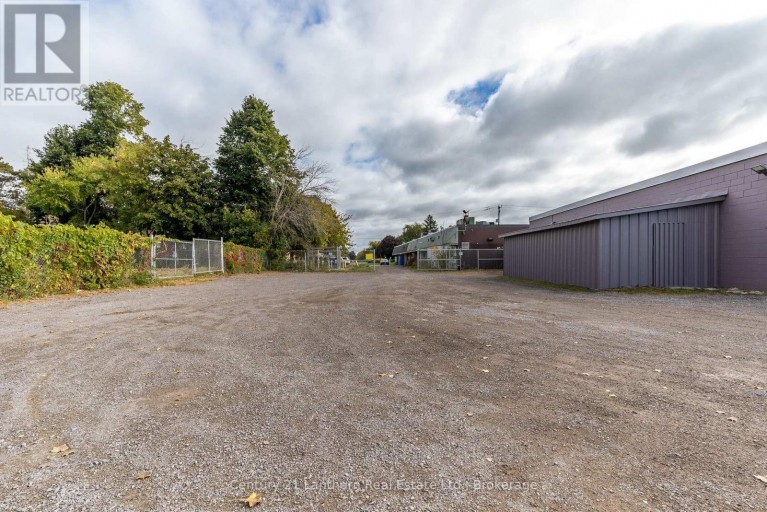 640 DUNDAS STREET E, Belleville (Belleville Ward), Ontario, K8N1G7