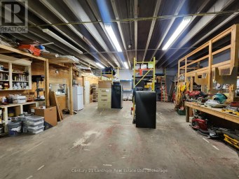 640 DUNDAS STREET E Belleville (Belleville Ward) Ontario photo 36