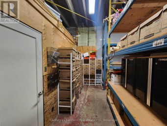 640 DUNDAS STREET E Belleville (Belleville Ward) Ontario photo 39