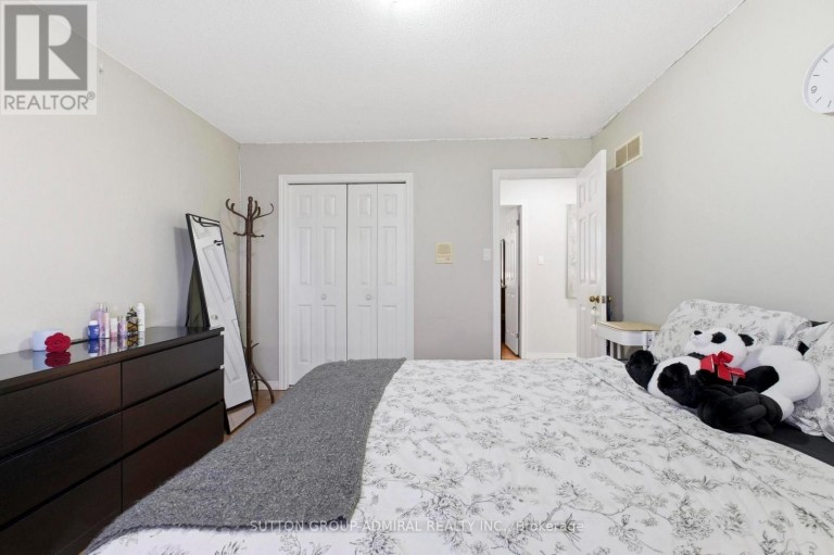 47 SANDY DRIVE, Hamilton (Stoney Creek), Ontario, L8E4X4