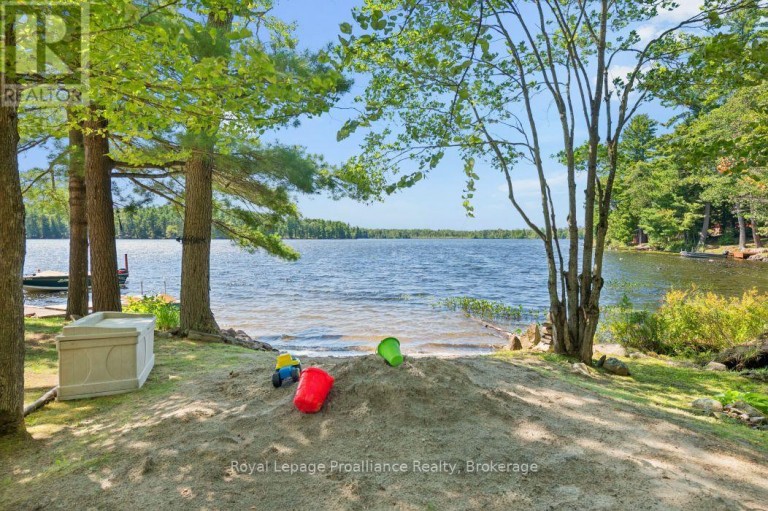 128 C SHELDRAKE LAKE ROAD, Addington Highlands, Ontario, K0H1K0