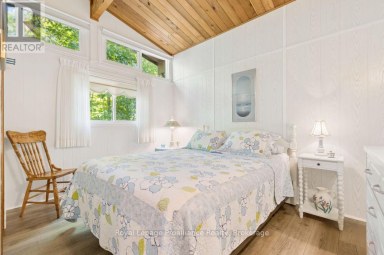 128 C SHELDRAKE LAKE ROAD Addington Highlands Ontario photo 37