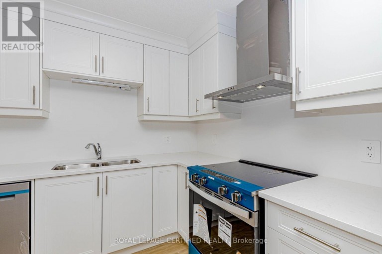 26 OAK FOREST COMMON CRESCENT, Cambridge, Ontario, N1S0G3